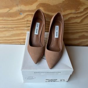 Steve Madden Paiton Pointed Heels